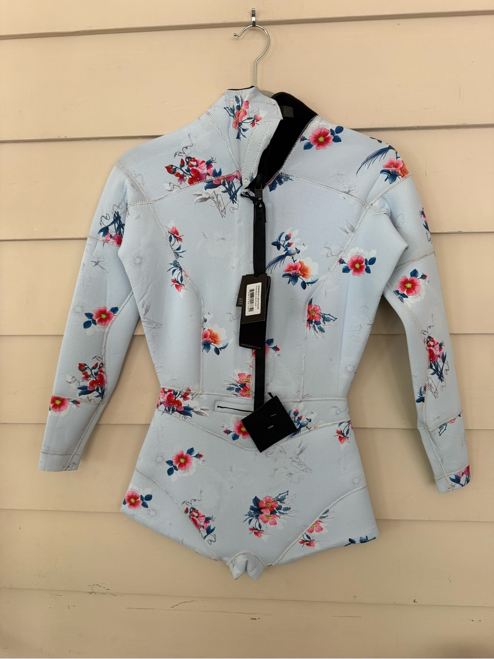NWT Cynthia Rowley Size M Wetsuit - Picture 2 of 6